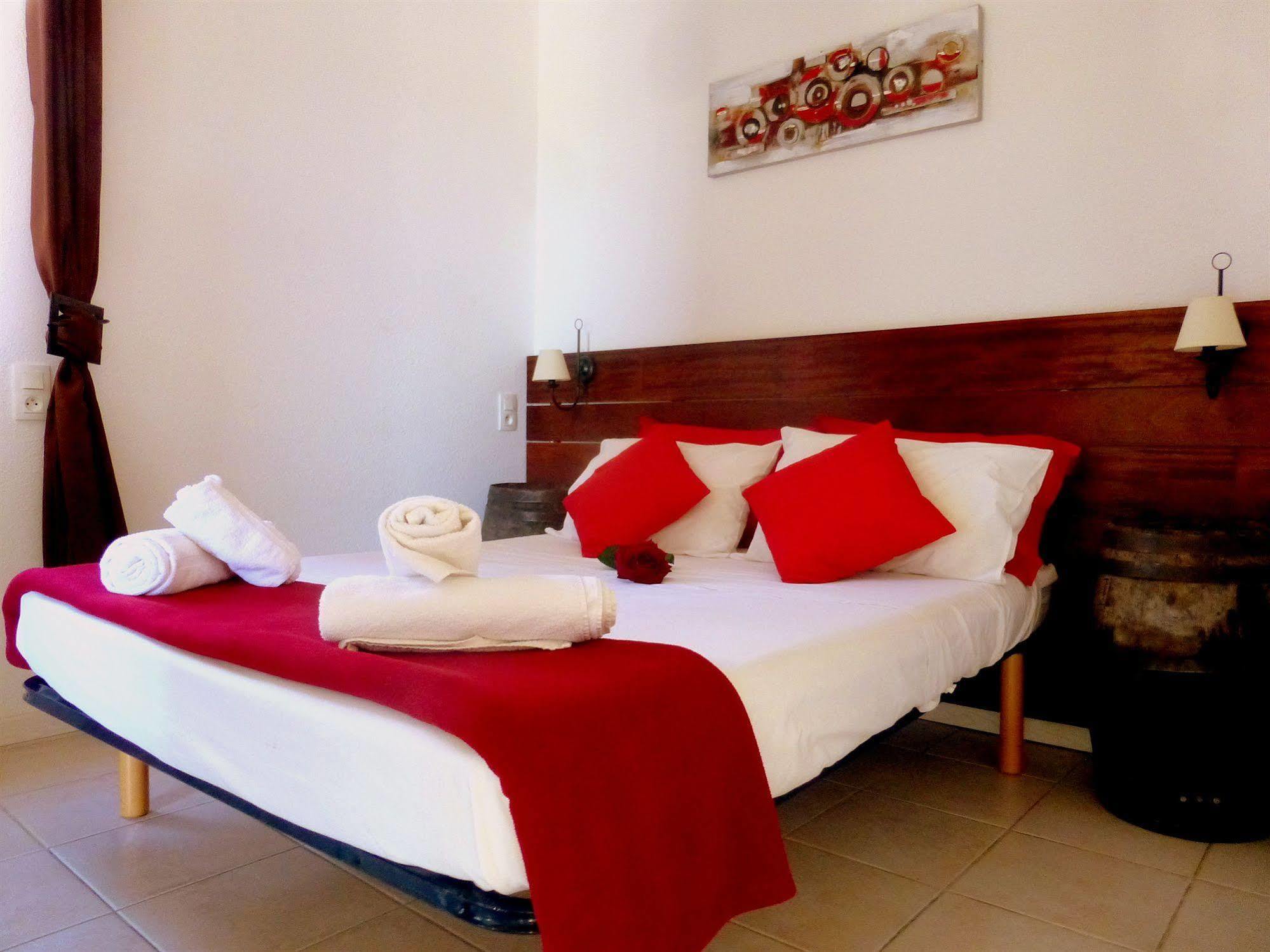 Mont Bouquet Lodge-Residence Hoteliere Brouzet-les-Ales ภายนอก รูปภาพ