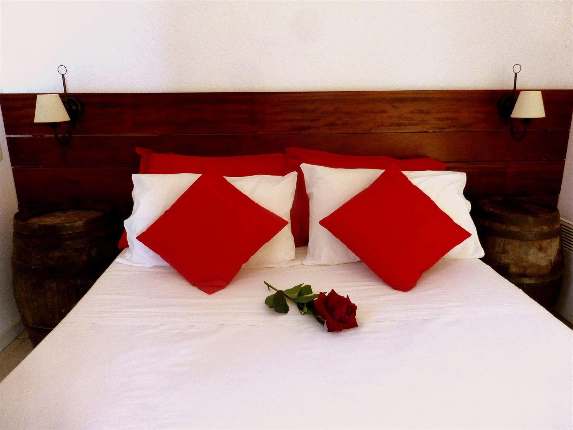 Mont Bouquet Lodge-Residence Hoteliere Brouzet-les-Ales ภายนอก รูปภาพ